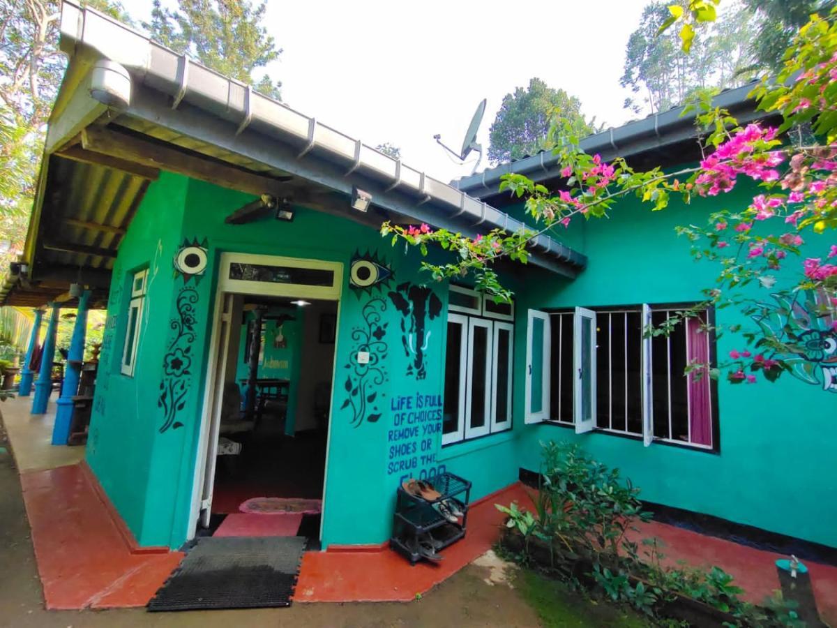 The 1964 Holiday Bungalow Ella Exterior foto